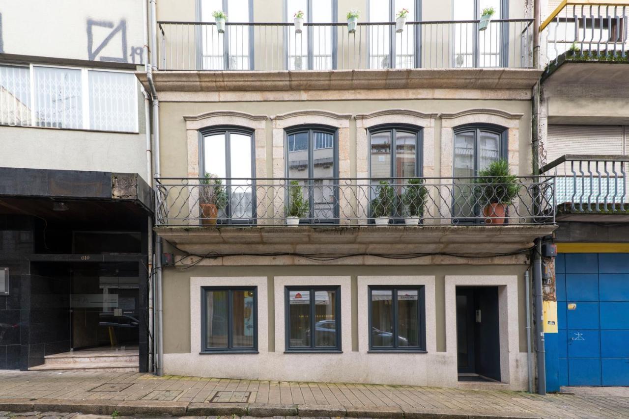 Lovelystay - Stylish Central Apartment By Bolhao Market Porto Exterior photo
